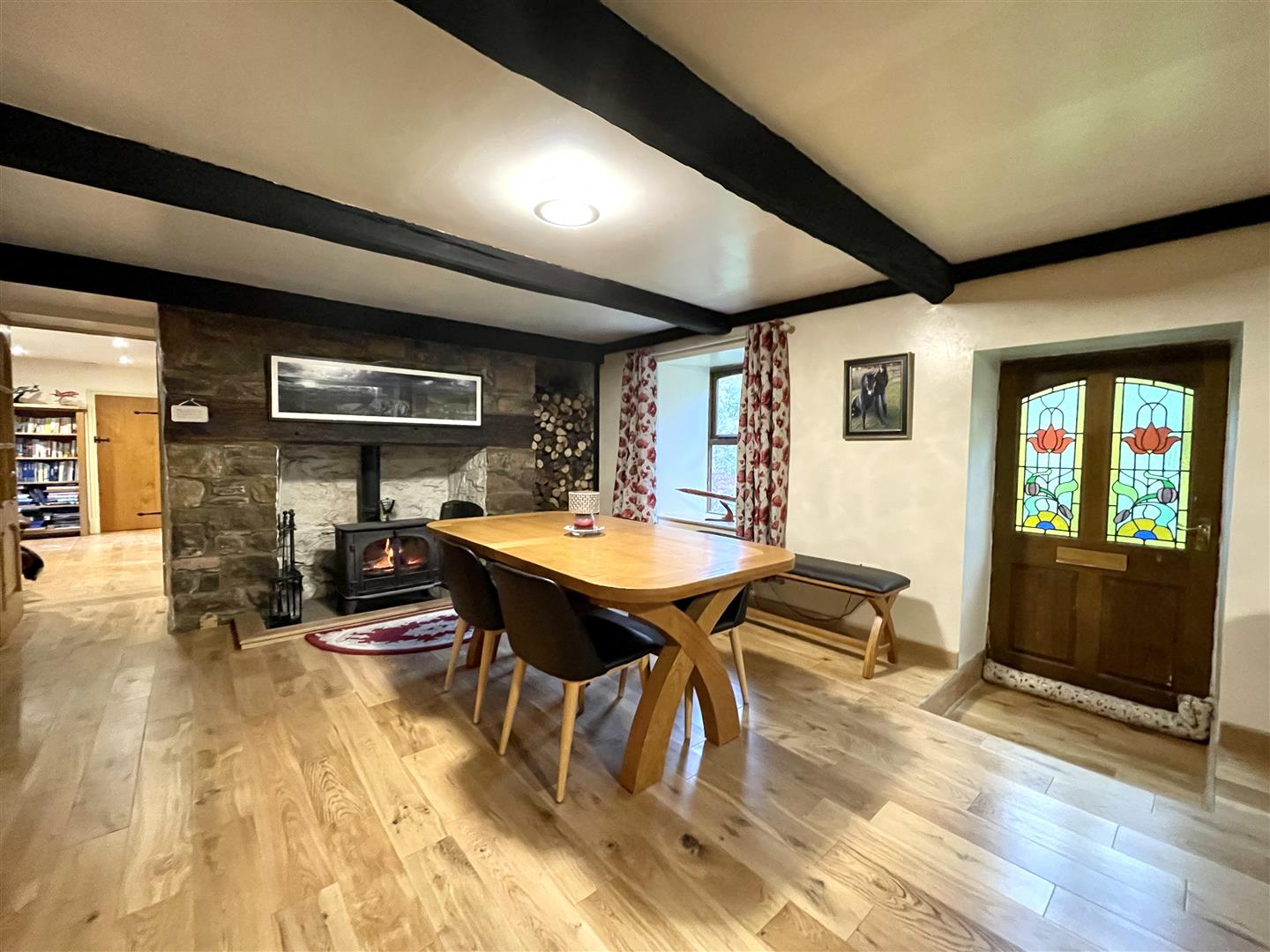 THE DINING AREA